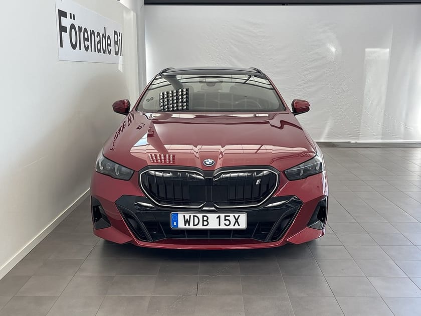 Bild 2 av BMW i5 xDrive40 Touring
