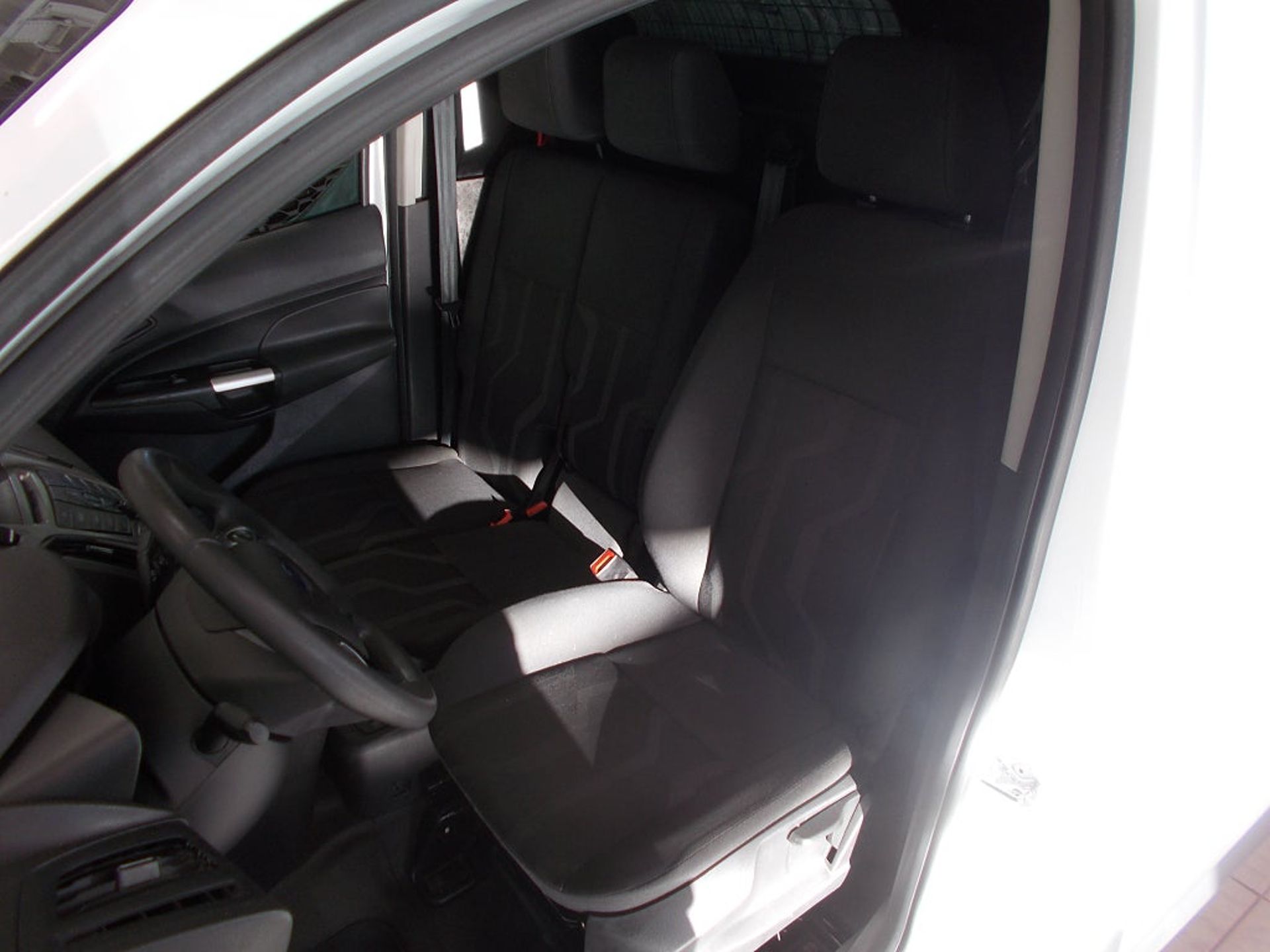 Ford Transit Connect 1.5 TDCi 2017, kuva 7/10
