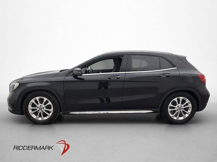 Bild 5 av Mercedes-Benz GLA 200 156hk AMG Panorama H/K Kamera Navi