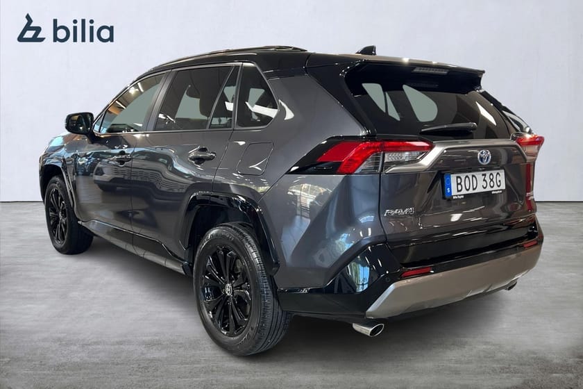 Bild 2 av Toyota RAV4 Hybrid AWD-i 2,5 Style Teknikpaket Värmare 360-Kamera