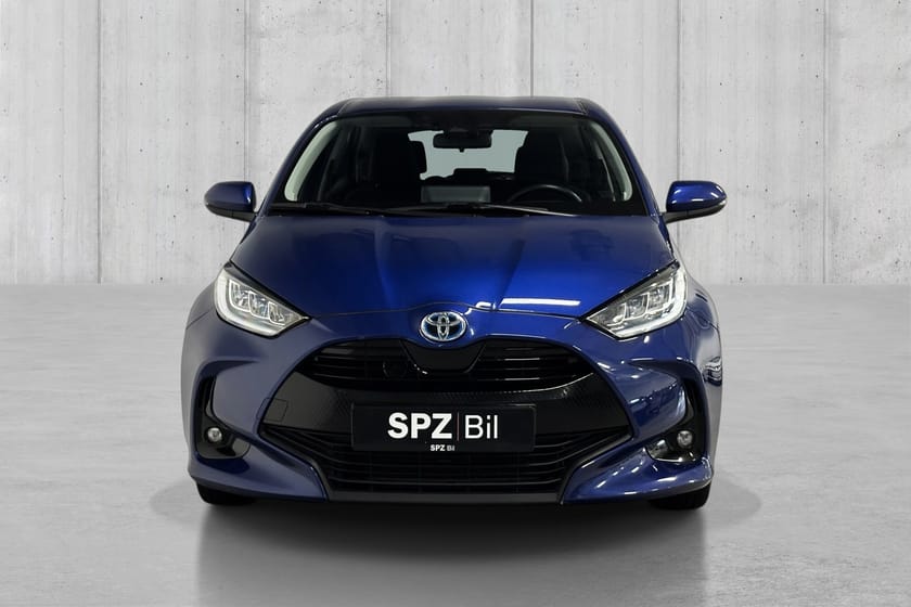Bilde 3 av Toyota Yaris Hybrid Active Tech | Norsk | Keyless | Komplett hefte