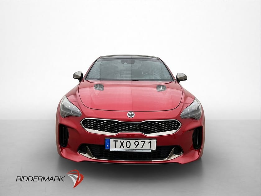 Bild 2 av Kia Stinger GT AWD 370hk Pano 360° HUD CarPlay Navi Skinn