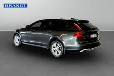 Volvo V90 Cross Country