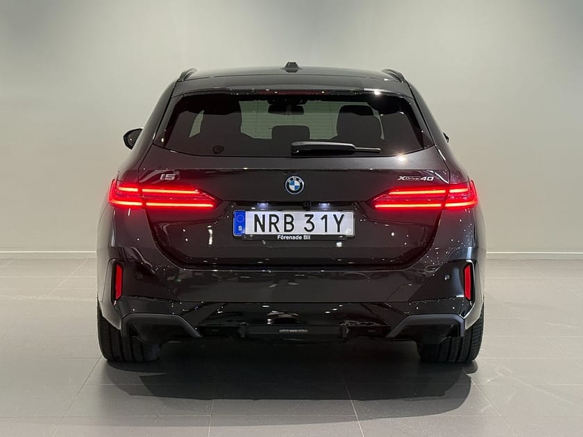 Bild 4 av BMW i5 xDrive40 Touring M Sport Drag AdptFartH H/K RattV 20"