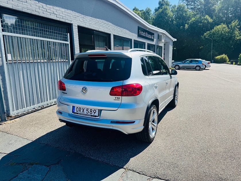 Bild 3 av Volkswagen Tiguan 1.4 TSI 160HK 4MOTION R-LINE / 1 ÄGARE / 9600Mil