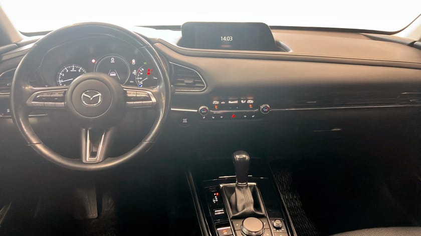 Bild 4 av Mazda CX-30 2.0 e-SKYACTIV-G M Hybrid | Dragkrok