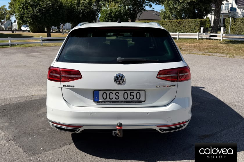 Bild 4 av Volkswagen Passat Sportscombi VW R-Line 2.0 TDI 190hk DSG 4Motion - Dieselvärmare, Dragkrok