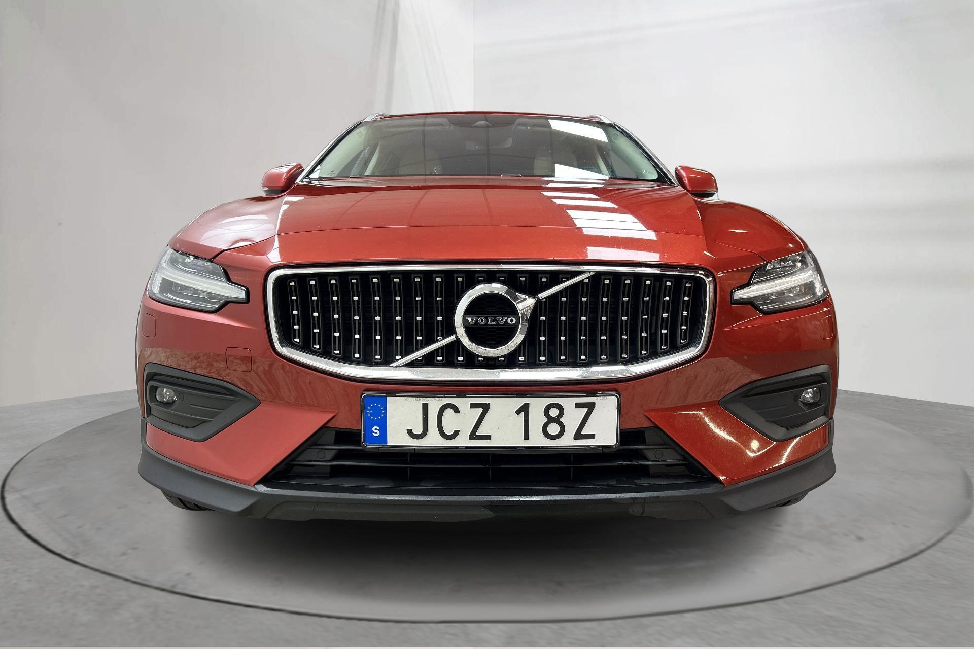 Volvo V60 B4 AWD 2021, bild 6/10