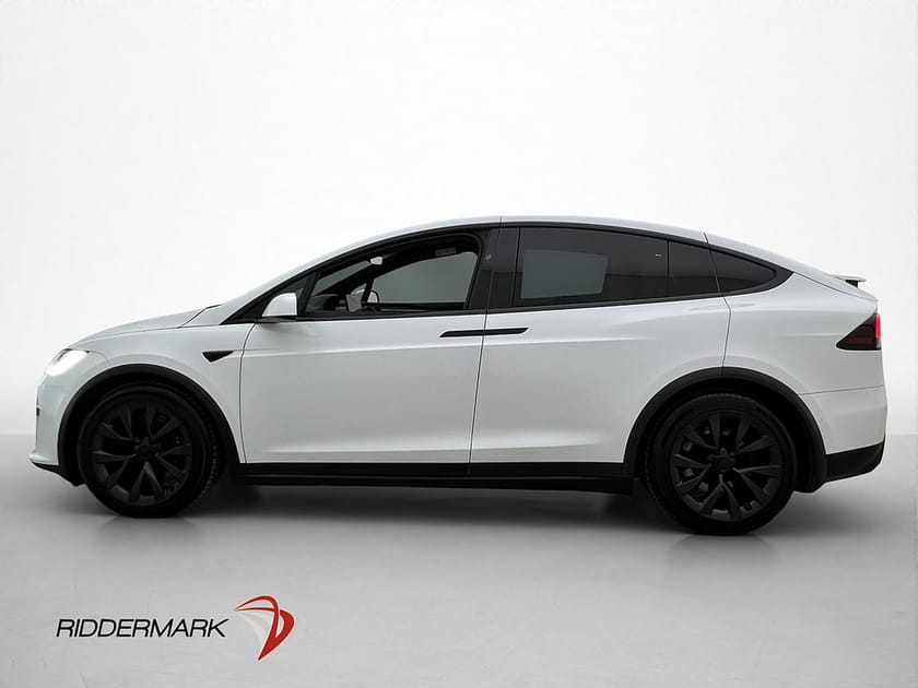 Bild 5 av Tesla Model X Plaid AWD 6-Sits Ljus Interiör AP Pano Yoke