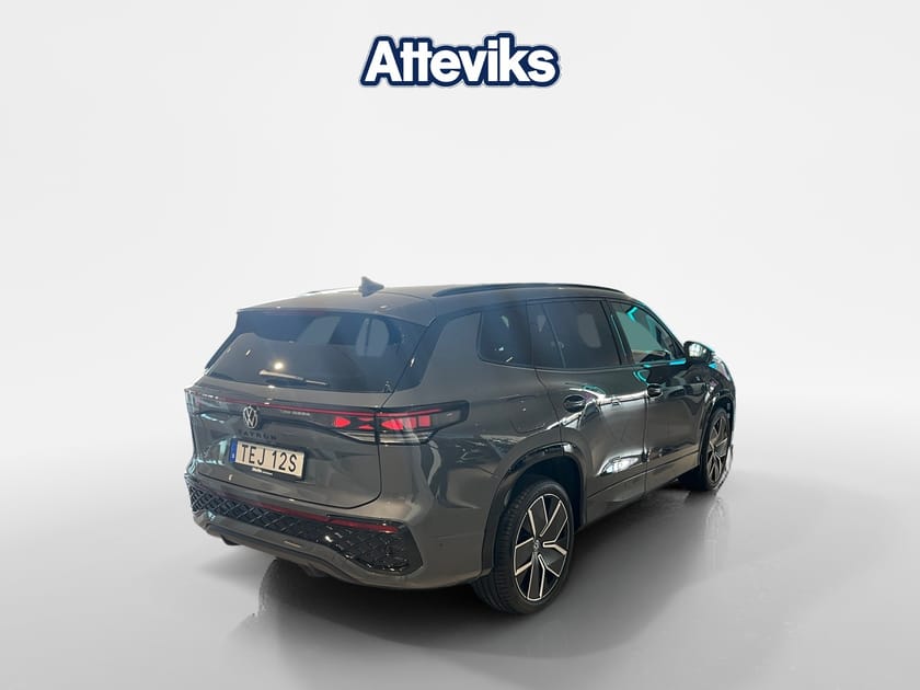 Bild 4 av Volkswagen Tayron 7-seater R-Line / 7 sits / Drag/Värmare