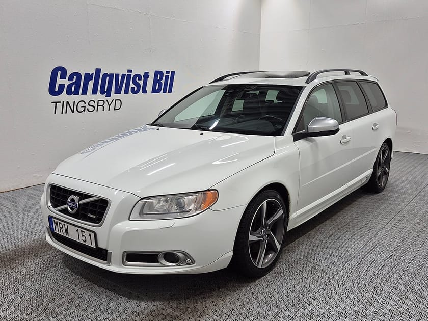 Bild 1 av Volvo V70 AWD D5 R-Design 215HK 4x4