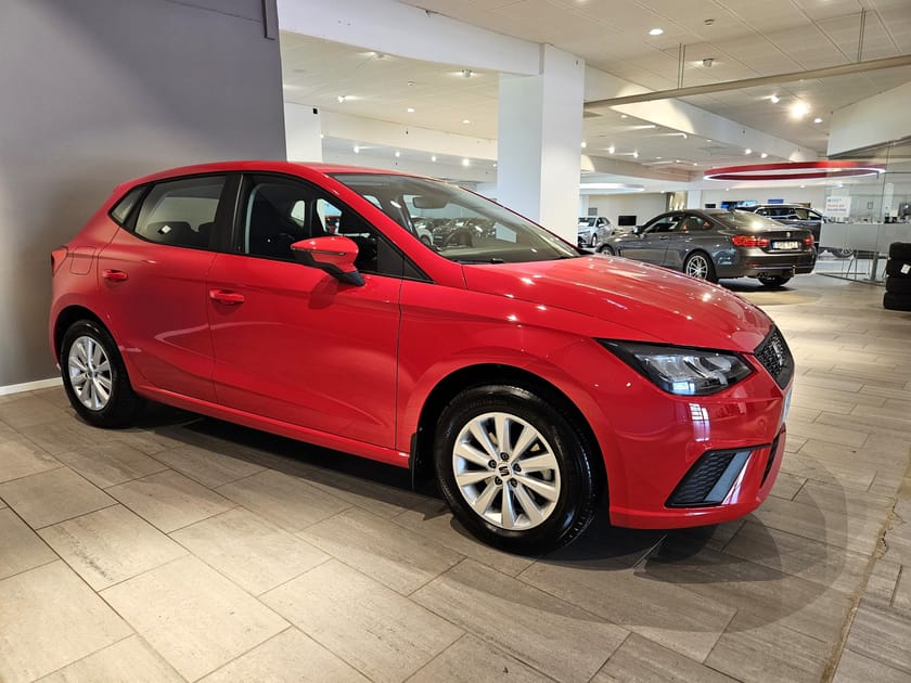 Bild 4 av SEAT Ibiza 1.0 TSI 110hk DSG | Komfort Style Carplay