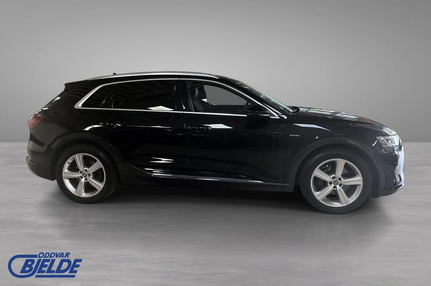 Bilde 4 av Audi e-tron 55 quattro Advanced Business