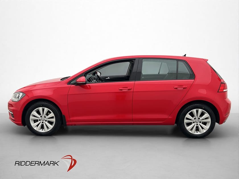 Bild 5 av Volkswagen Golf 1.0 TSI 110hk Kamera CarPlay Dragkrok MOMS
