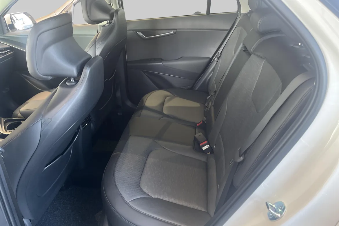 picture of a car