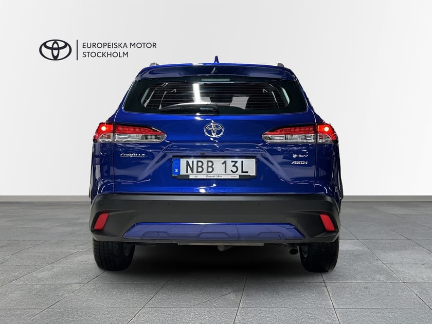Bild 4 av Toyota Corolla Cross Hybrid AWD-i 2,0 ACTIVE PLUS V-HJUL MOMS