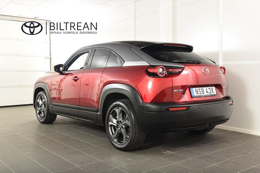 Bild 3 av Mazda MX-30 e-Skyactiv EV Cosmo 360 ° Bose Halvskinn