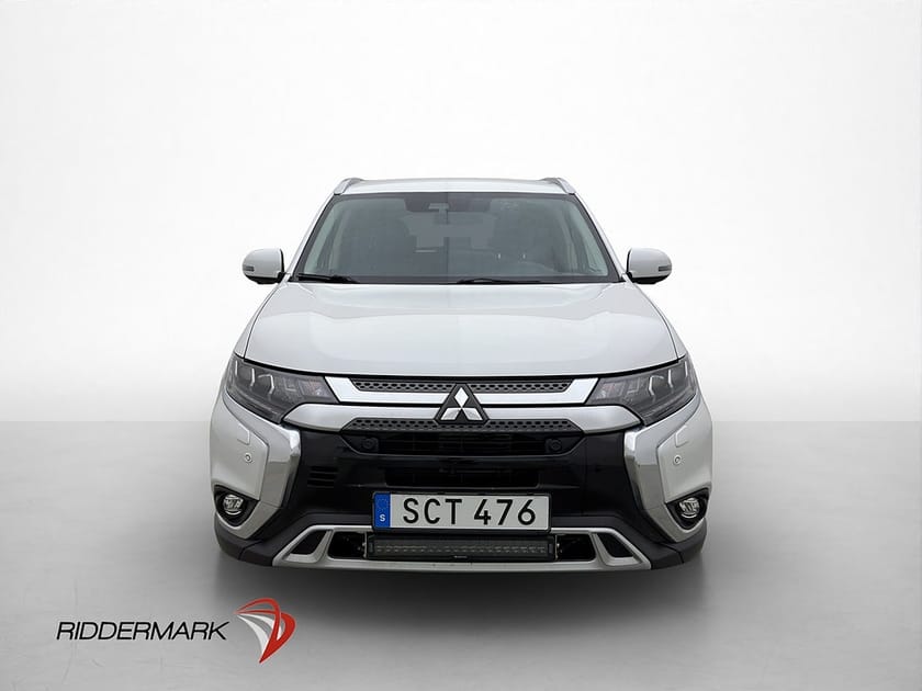 Bild 2 av Mitsubishi Outlander 150hk 4WD Business 7Sits 360 Skinn Drag
