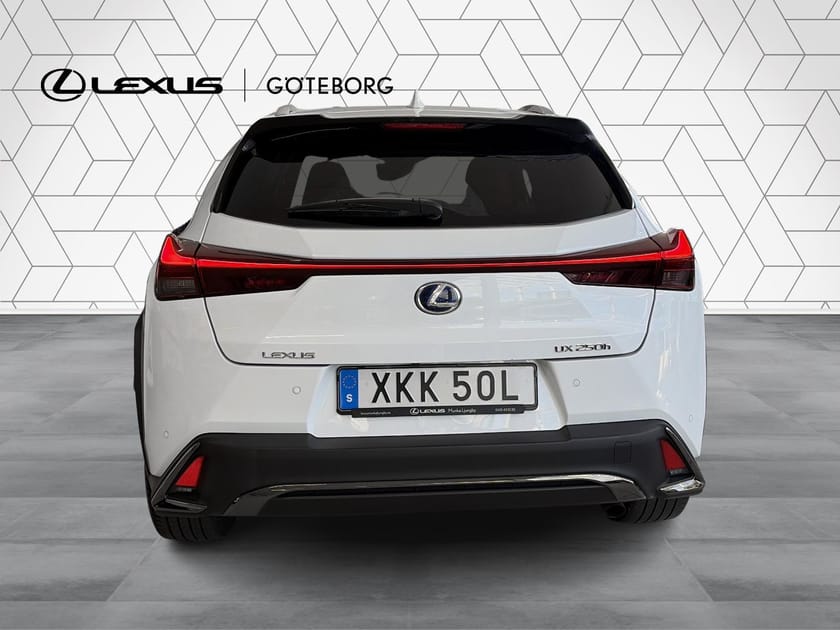 Bild 5 av Lexus UX 250h E-Four AWD F Sport