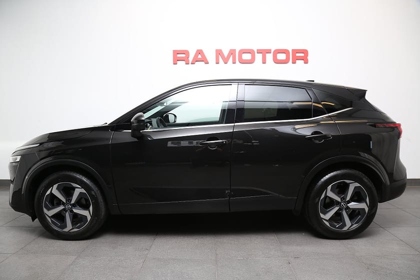 Bild 3 av Nissan Qashqai 1,3 DIG-T 158hk XTRONIC-CVT I 4WD l Motorv Leasbar