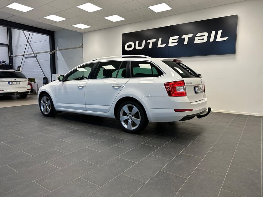 Bild 4 av Škoda Octavia Kombi Skoda 1.4 TSI 140hk Elegance Värmare Avtagbar dragkrok