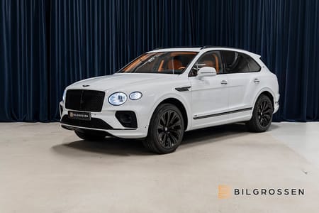Bentley Bentayga V8 4.0 First Edition Mulliner Blackline Hermes Orange