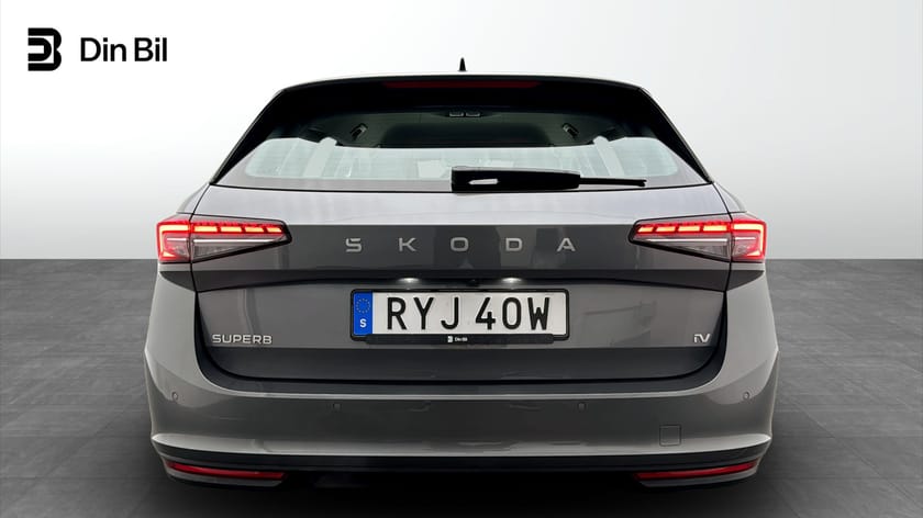 Bild 5 av Škoda Superb iV Kombi Selection 204hk DSG / Dragkrok