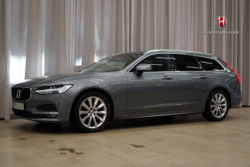Bild 3 av Volvo V90 D4 AWD Momentum Värmare Kamera Carplay HUD BLIS VOC