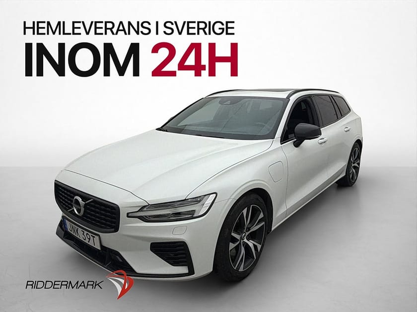 Bild 3 av Volvo V60 T8 AWD R-Design Pano HUD H/K Värm 360° BLIS Drag