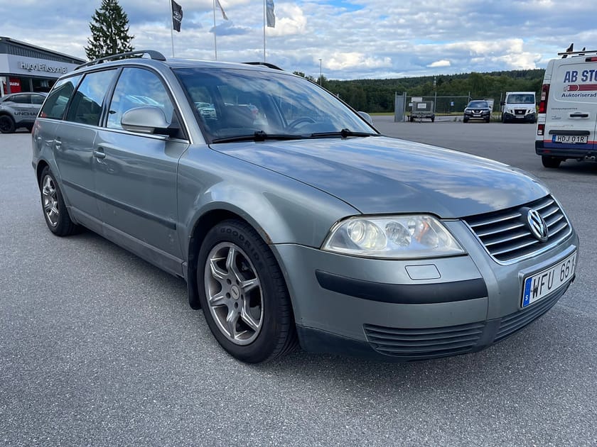 Bild 4 av Volkswagen Passat Variant 1.8 T - GÖR DET SJÄLV BIL -