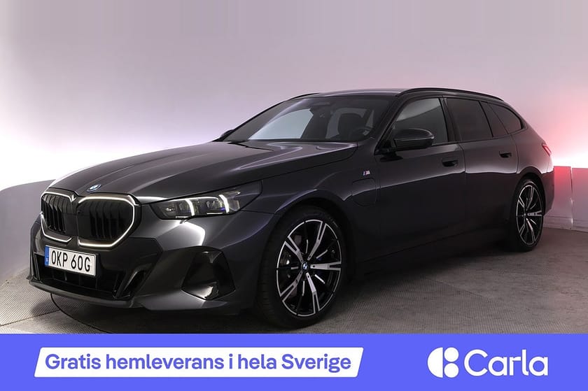 Bild 1 av BMW 530e xDrive Touring M-sport Pro Drag Pano Bowers 360 DAP