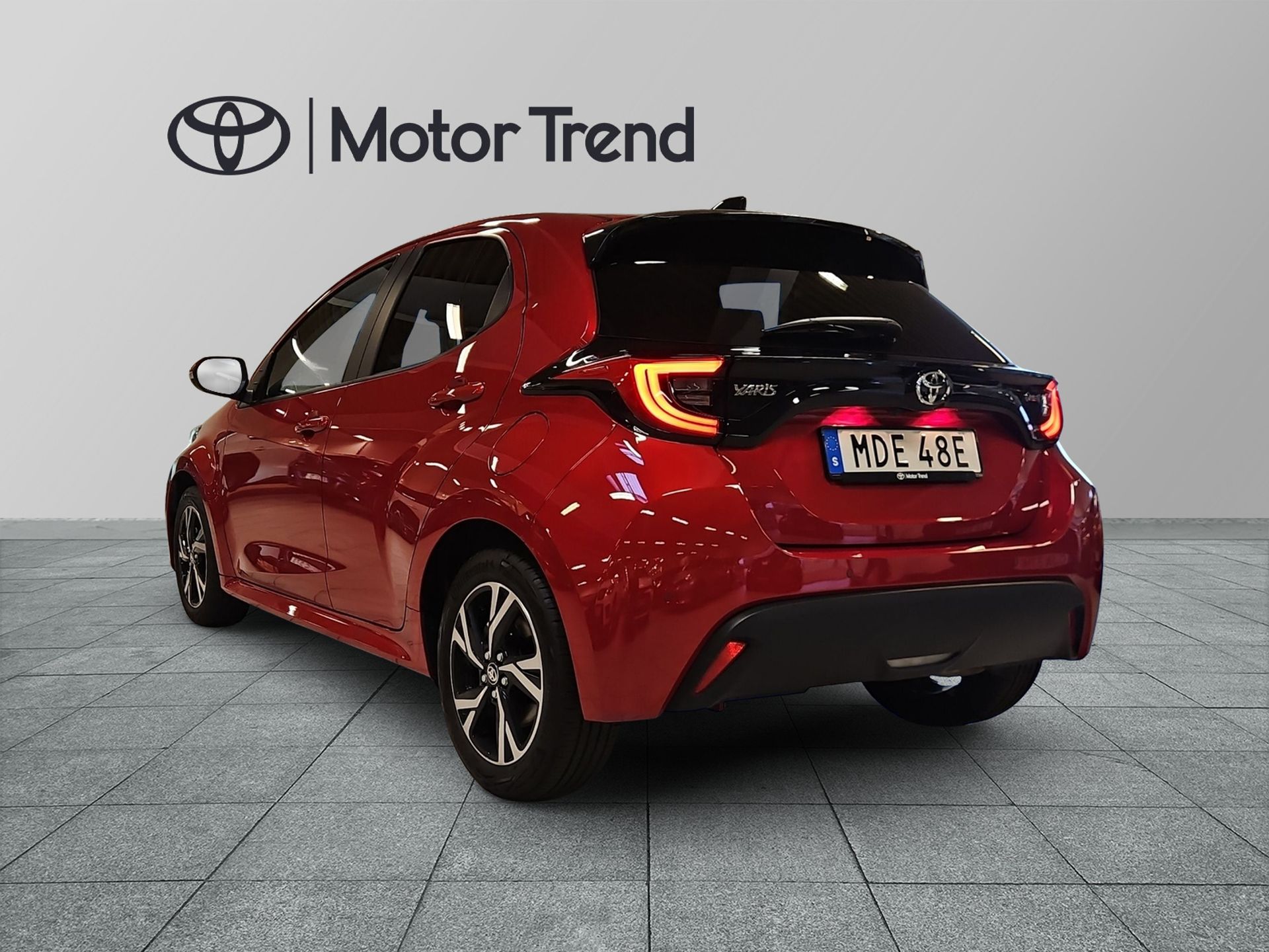 Toyota Yaris 1,5 HYBRID 115 ACTIVE PLUS 2025, bild 2/10