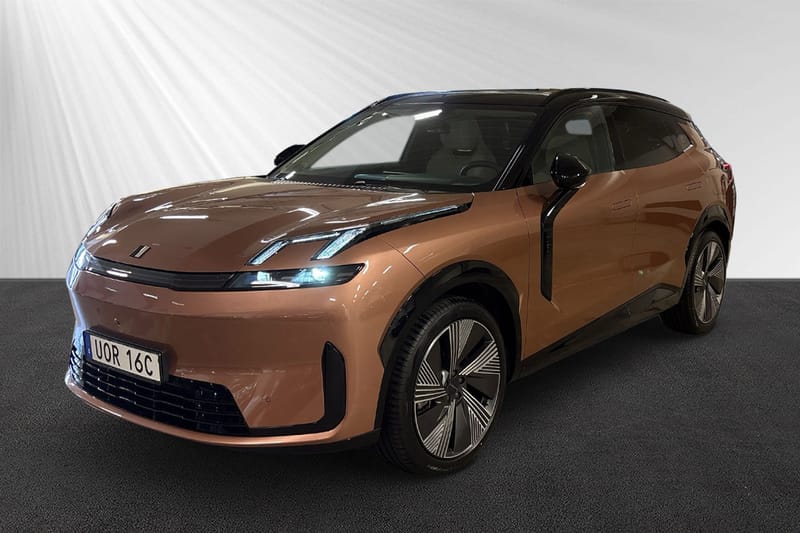 Lynk & Co 08 PHEV