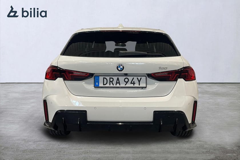 Bild 4 av BMW 120 M Sport | Backkamera | Rattvärme | H&K