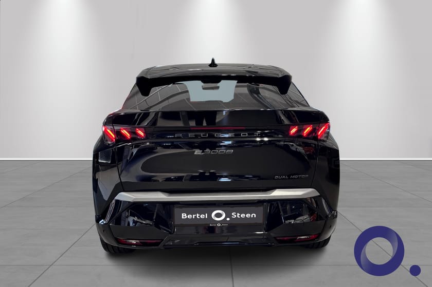 Bilde 4 av Peugeot E-3008 Dual Motor GT+ 4WD / Matrix / ACC / 360° kamera / Panorama /