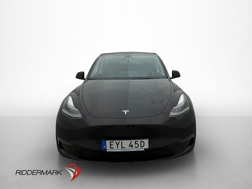Bild 2 av Tesla Model Y Long Range AWD Dragkrok Svensksåld MOMS
