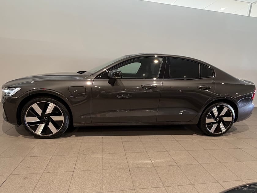Bild 3 av Volvo S60 Recharge T8 II Ultimate Dark