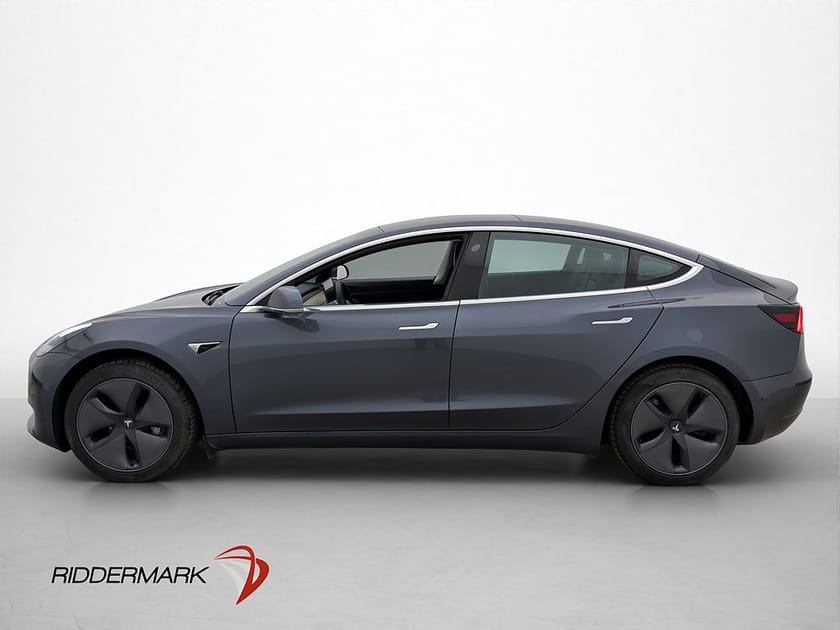 Bild 5 av Tesla Model 3 Standard Range Plus Svensksåld Panorama