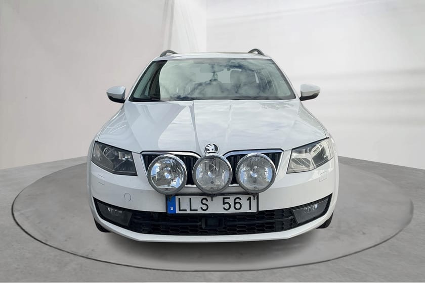 Bild 5 av Škoda Octavia Kombi III 1.6 TDI CR Combi 4X4 (105hk)