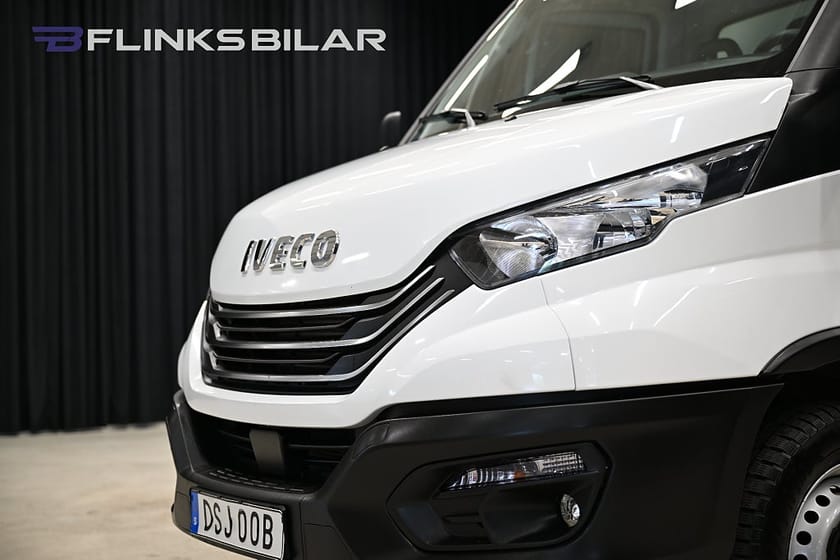 Bild 3 av Iveco Daily 35-140 Chassi Cab 136HK Automat|Volymskåp|Bg-Lyft|Sidodörr|Backkamera