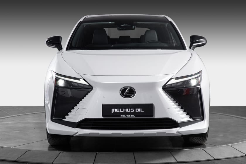 Bilde 2 av Lexus RZ 450e | Eksklusiv premium-SUV | AWD
