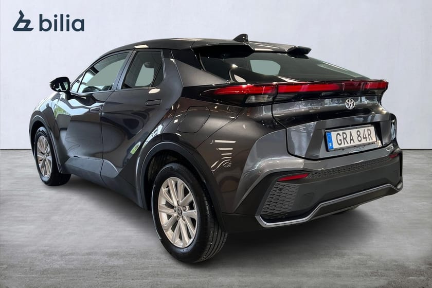 Bild 2 av Toyota C-HR Hybrid 1,8 Active Värmare Moms
