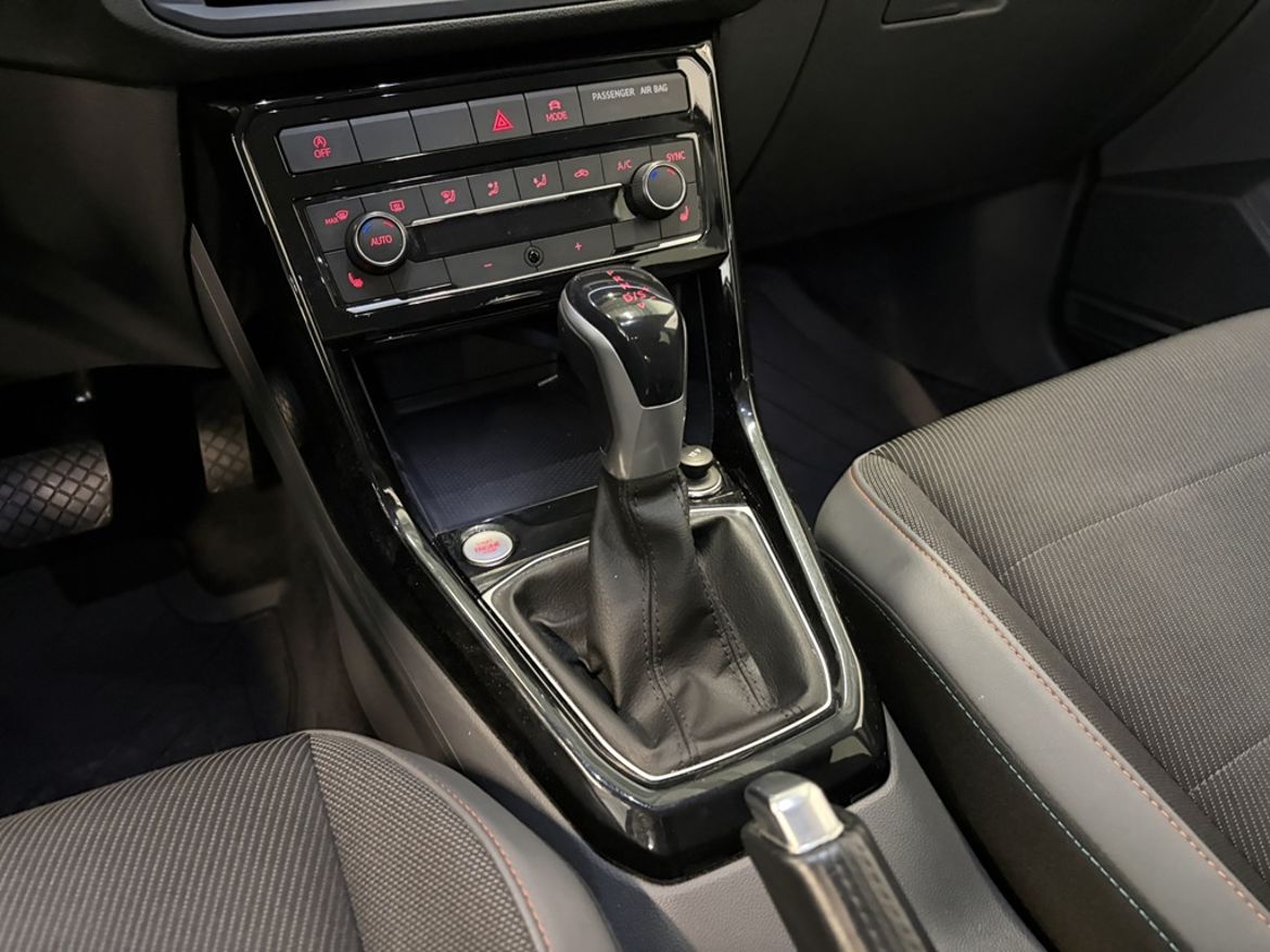 Volkswagen Volkswagen T-Cross — bild 14