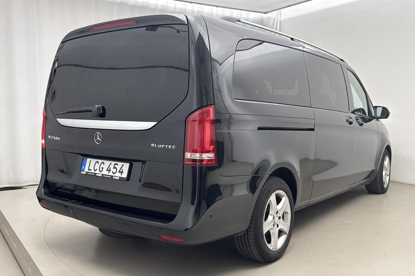 Bild 3 av Mercedes-Benz V 250d 3.1t 250 W447 (190hk) Läder Backkamera