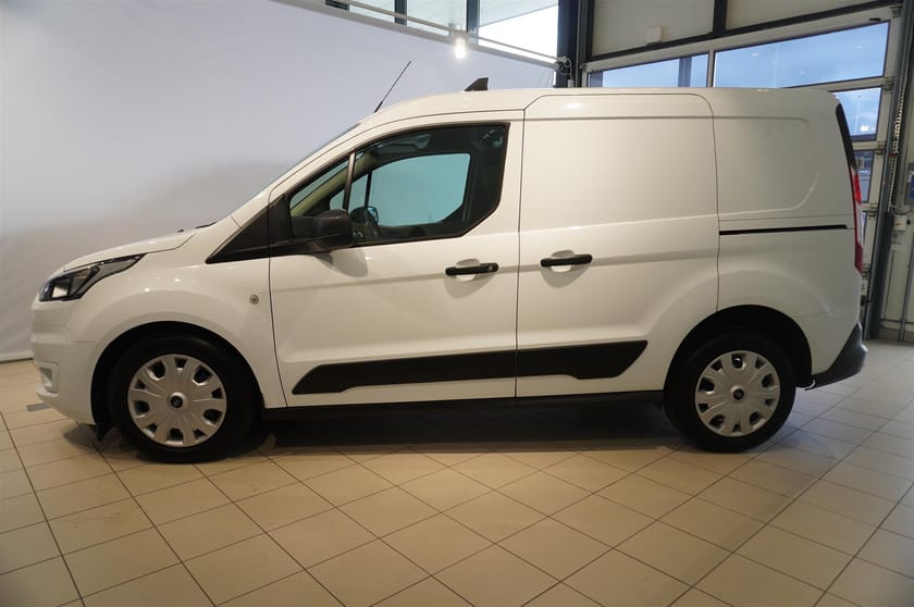 Bild 3 av Ford Transit Connect 240 Backkamera Dragkrok Lågamil