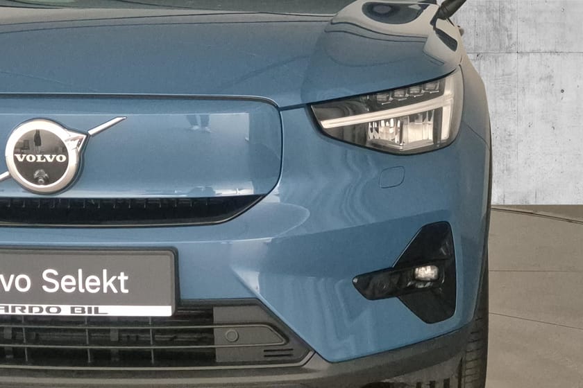 Bilde 3 av Volvo XC40 Recharge Extended Range LRSM - ULTIMATE - 252 HK - 360 - PANO - 565 KM WLTP