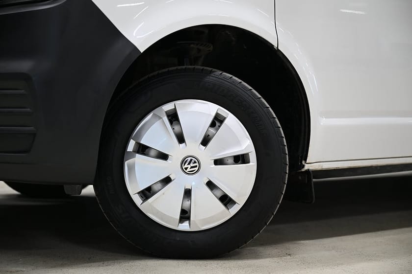 Bild 3 av Volkswagen Transporter DSG 150HK L2|Drag|Värmare|Backkamera|EnÄgare|Leasbar
