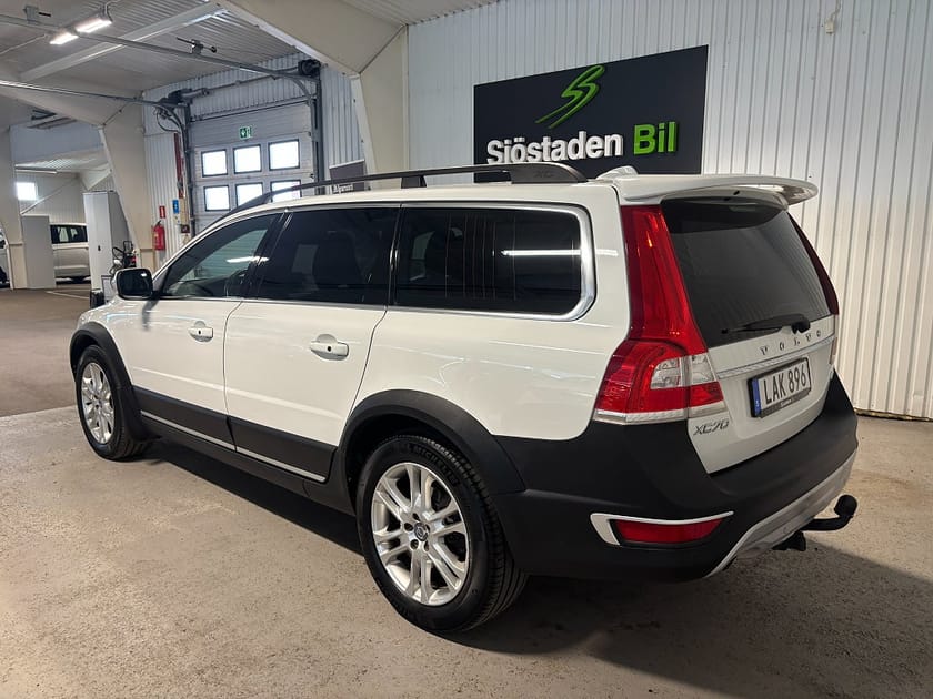 Bild 3 av Volvo XC70 D4 AWD Geartronic Classic Drag Värmare Bluetooth