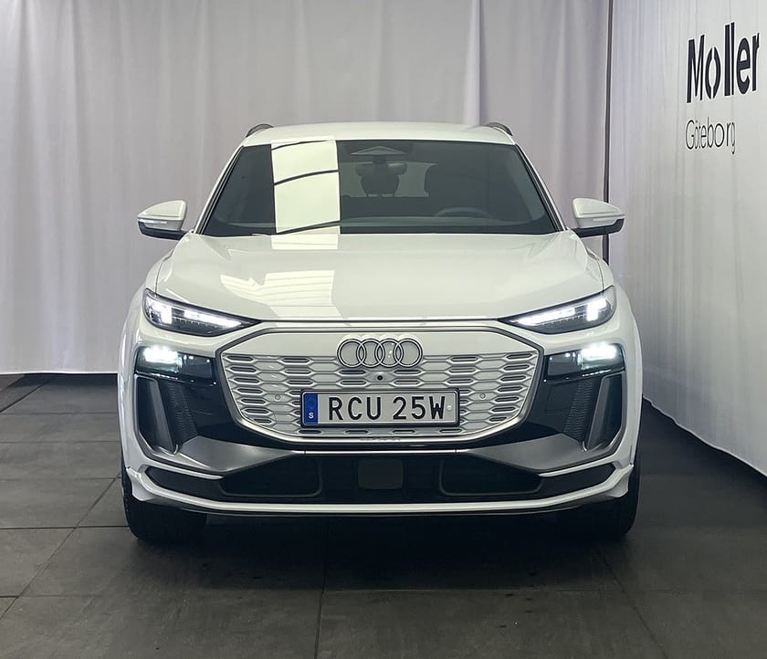 Bild 2 av Audi Q6 e-tron quattro SUV 315 KW S-line Lagerbil