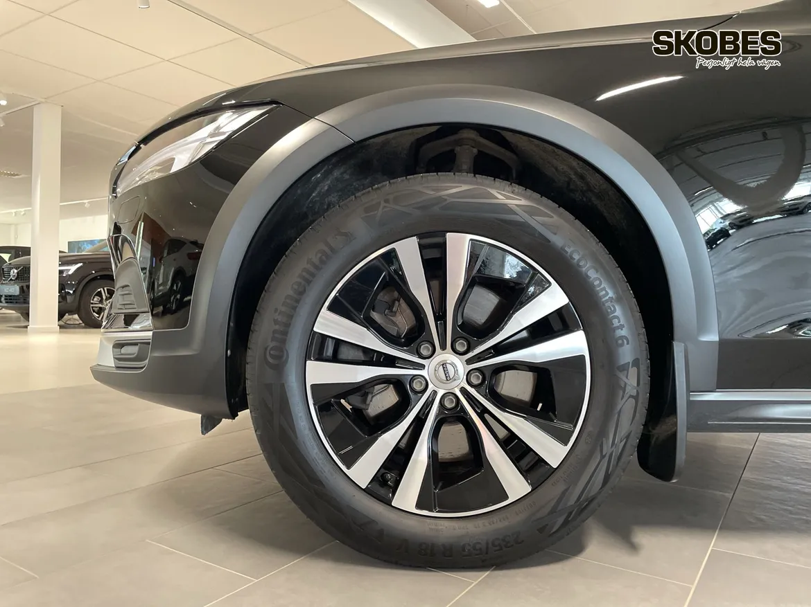 Volvo V90 Cross Country